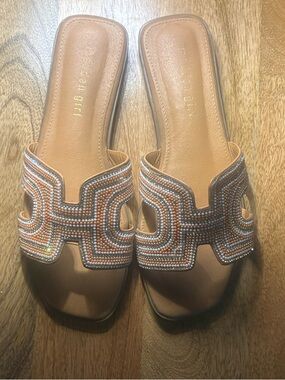Steve Madden Tan Beaded Slide Mules